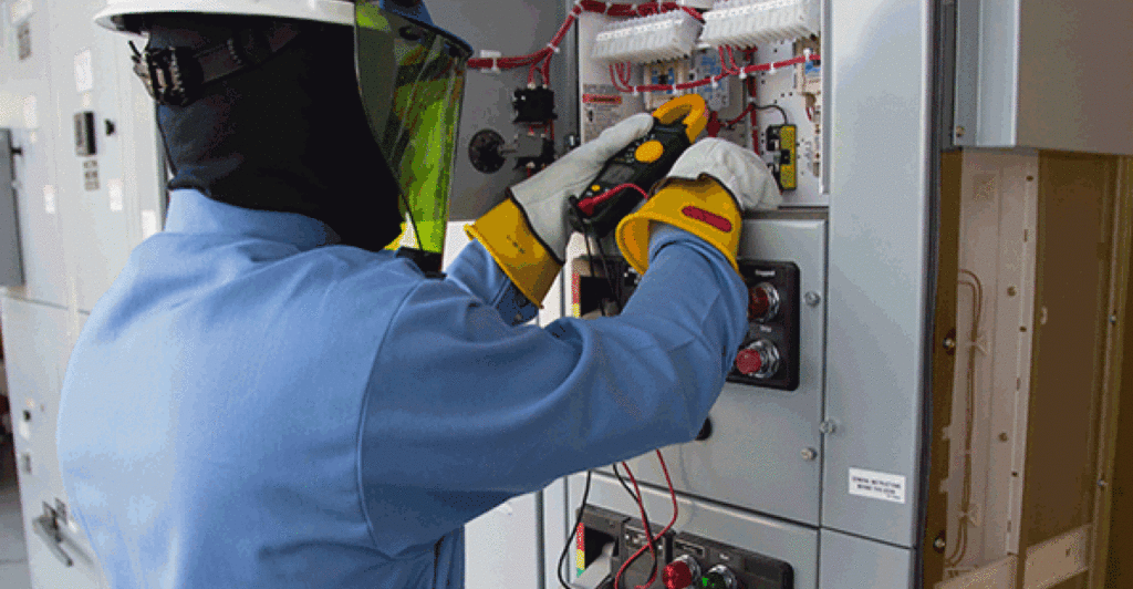 PROCESO PARA ESTABLECER Y VERIFICAR UNA CONDICIÓN DE TRABAJO ELÉCTRICAMENTE SEGURA